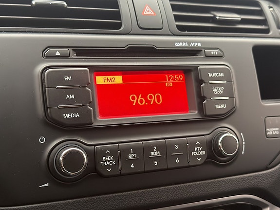 Kia Rio 16 of 26
