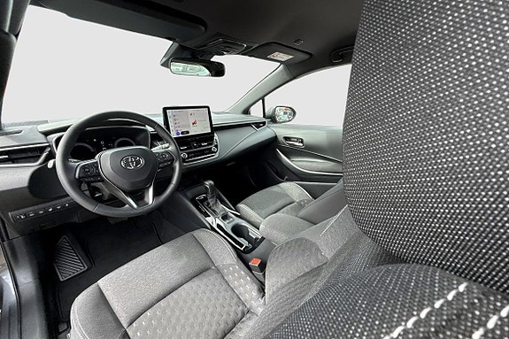 Toyota Corolla 9 of 18