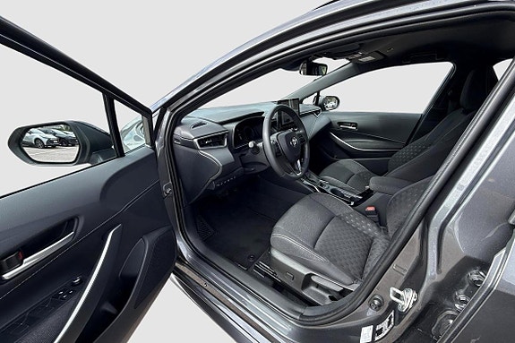 Toyota Corolla 6 of 18