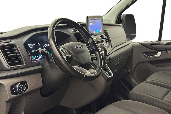 Ford Transit Custom 14 of 26