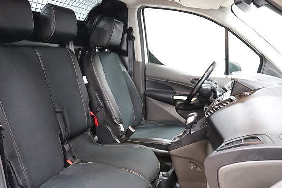 Ford Transit Connect 8 of 23