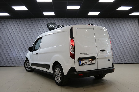 Ford Transit Connect 14 of 23
