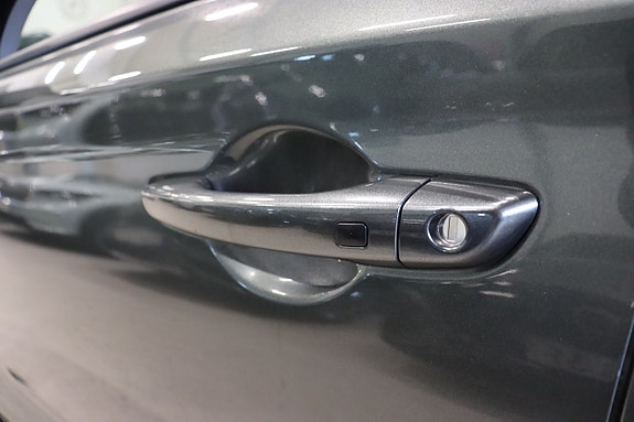 Hyundai i30 26 of 27