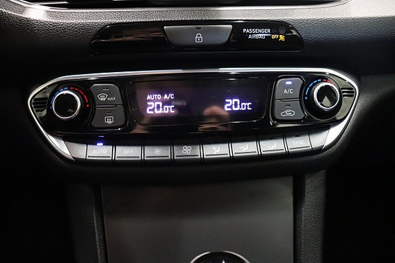 Hyundai i30 23 of 27
