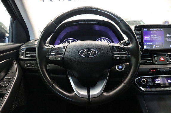 Hyundai i30 12 of 27