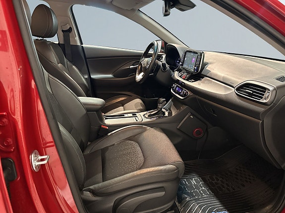 Hyundai i30 10 of 23