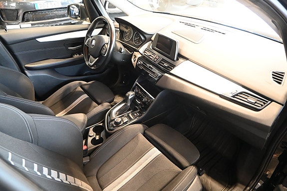 BMW 220d 10 of 25