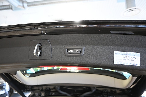 BMW 220d 16 of 25