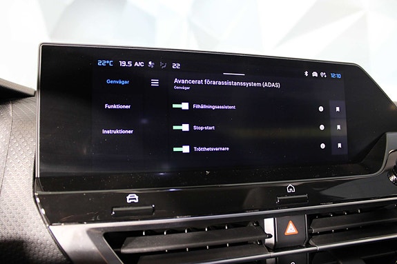 Citroen C4 17 of 27