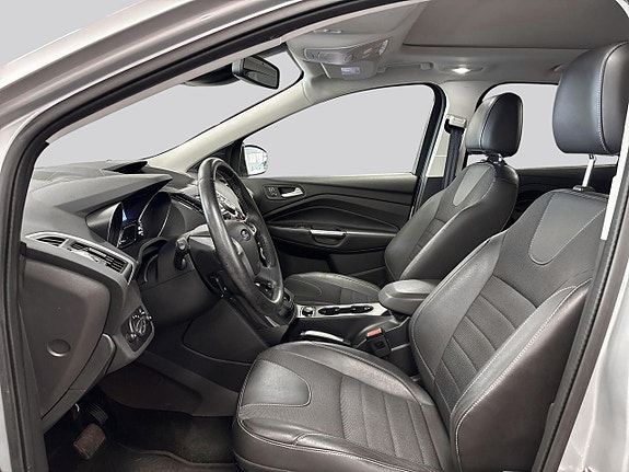 Ford Kuga 8 of 15