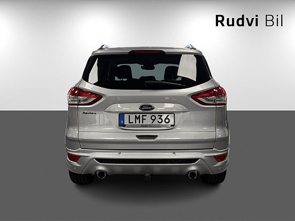 Ford Kuga 5 of 15