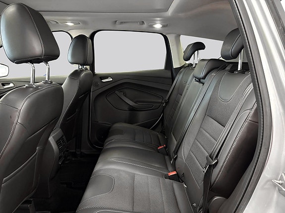 Ford Kuga 9 of 15