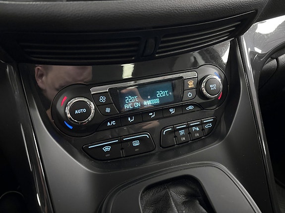 Ford Kuga 14 of 15
