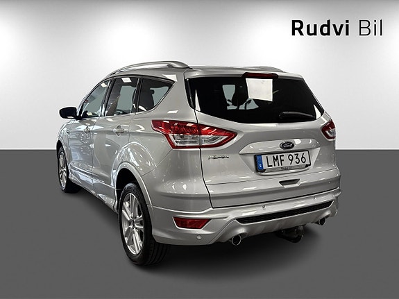 Ford Kuga 6 of 15
