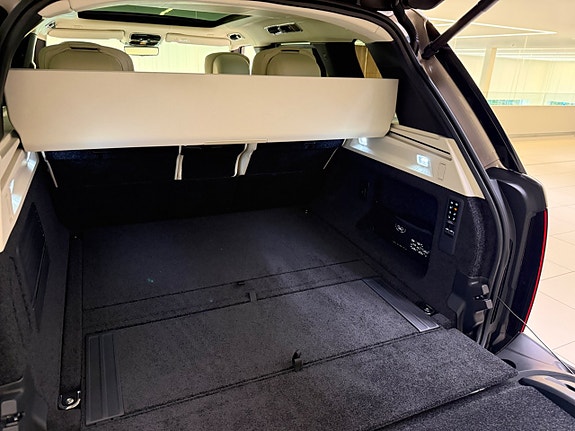 Land Rover Range Rover 23 of 26