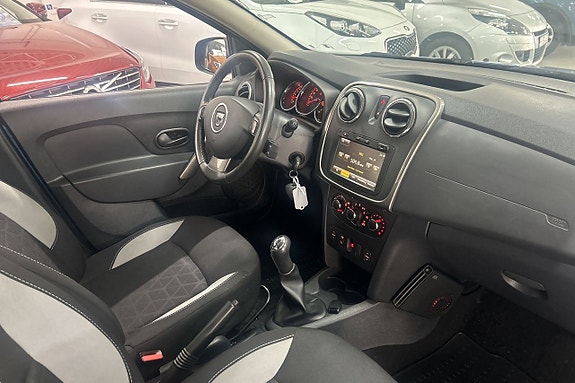 Dacia Sandero Stepway 11 of 18