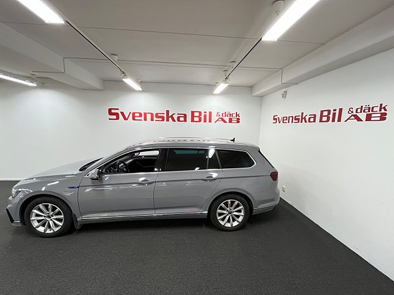 Volkswagen Passat 8 of 20
