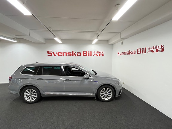 Volkswagen Passat 9 of 20