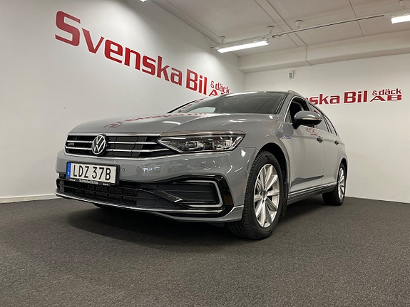 Volkswagen Passat 3 of 20