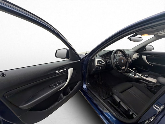 BMW 120 10 of 30