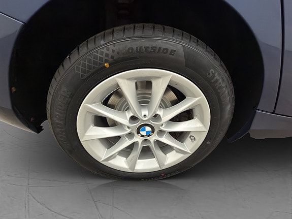 BMW 120 30 of 30