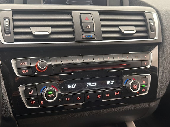 BMW 120 22 of 30