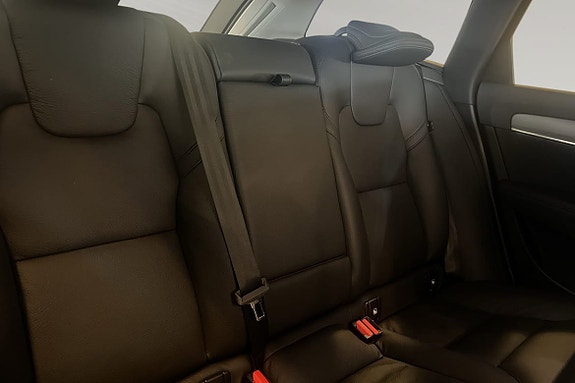 Volvo V90 11 of 25