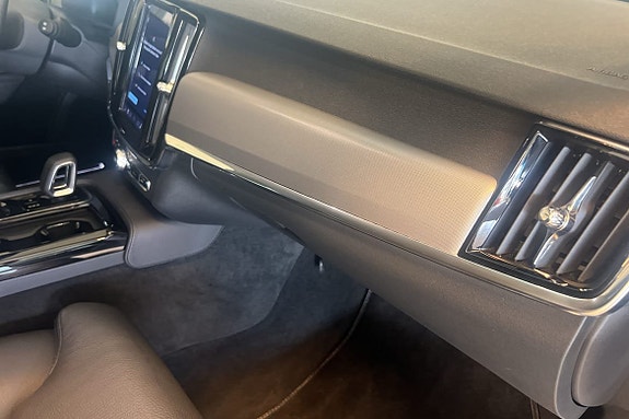 Volvo V90 18 of 25