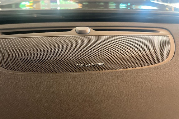 Volvo V90 20 of 25