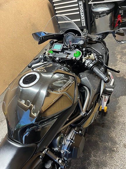 Kawasaki Ninja H2 20 of 27