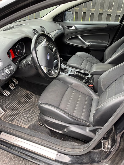 Ford Mondeo 5 of 8
