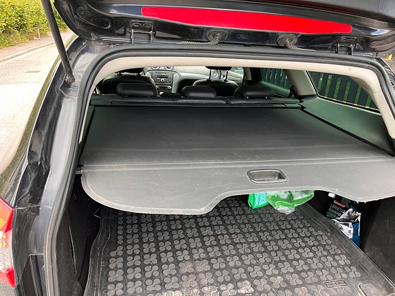 Ford Mondeo 4 of 8