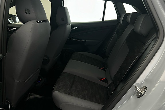 Volkswagen ID.4 13 of 24