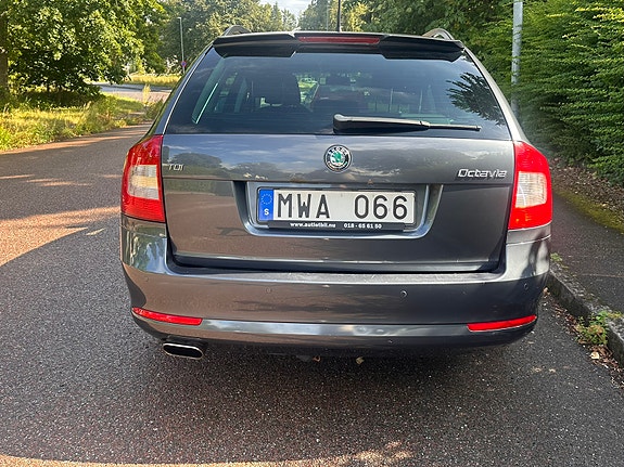 Skoda Octavia 4 of 8