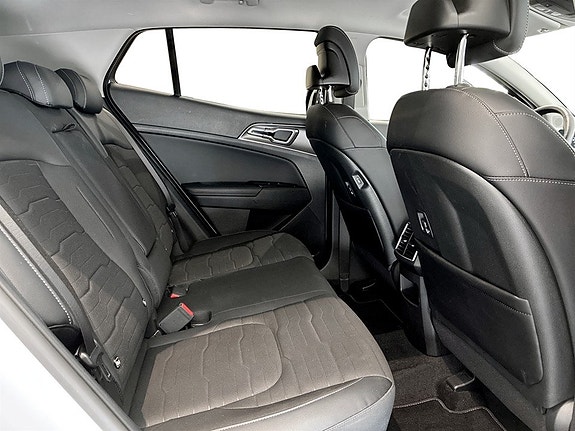 Kia Sportage 14 of 18