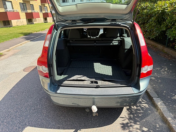 Volvo V50 5 of 17