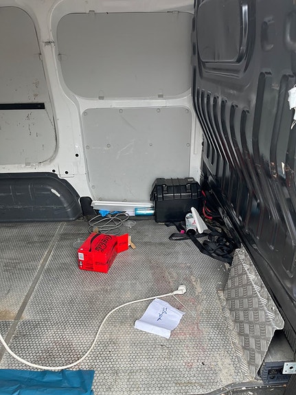 Nissan NV200 12 of 12