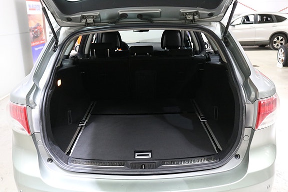Toyota Avensis 5 of 18