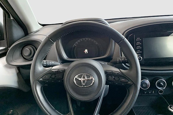 Toyota Aygo X 12 of 13