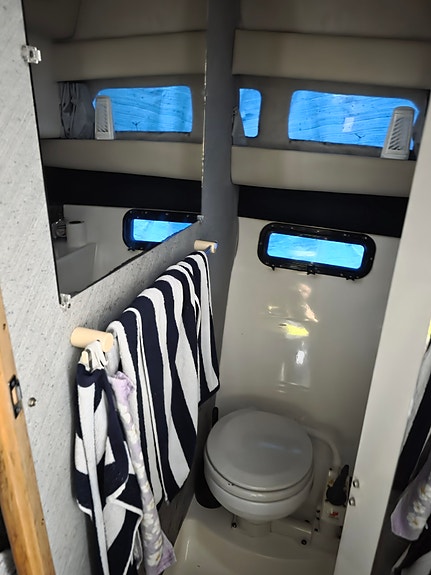 Bayliner cierra 2855 6 of 7