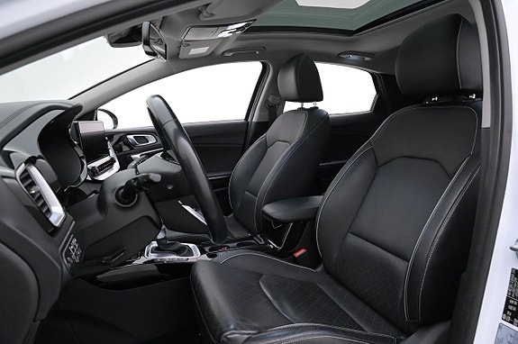 Kia XCeed 7 of 27