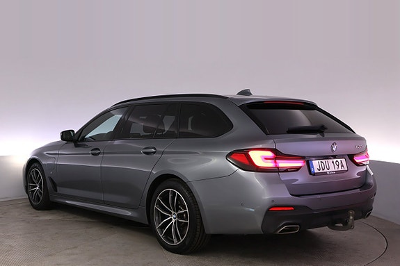 BMW 530e 4 of 27