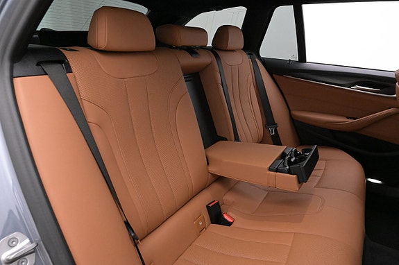 BMW 530e 21 of 27