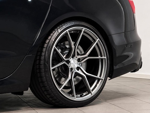 Audi S6 11 of 25