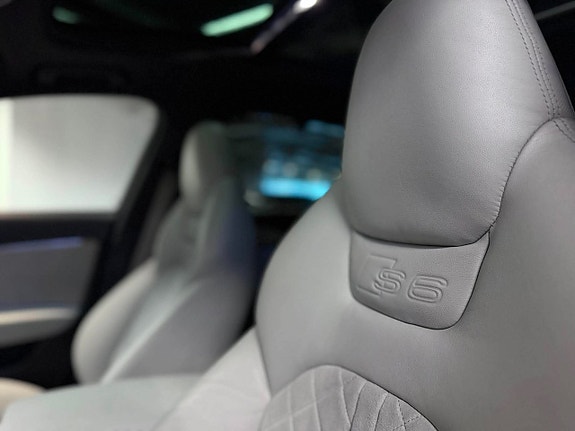 Audi S6 18 of 25