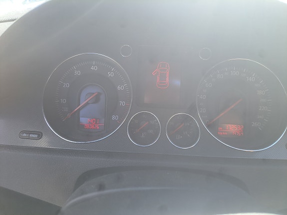 Volkswagen Passat 7 of 8