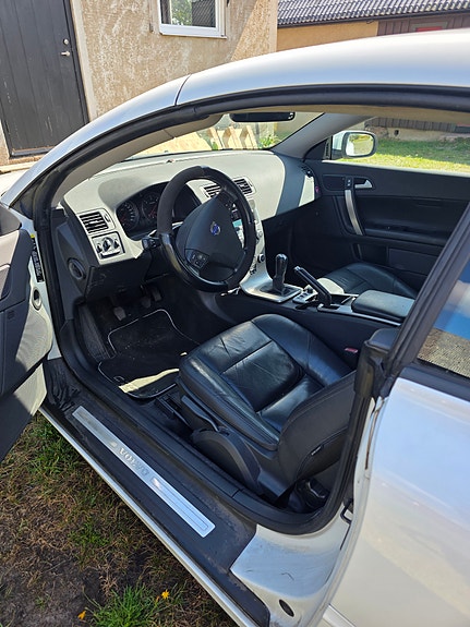 Volvo C70 5 of 7