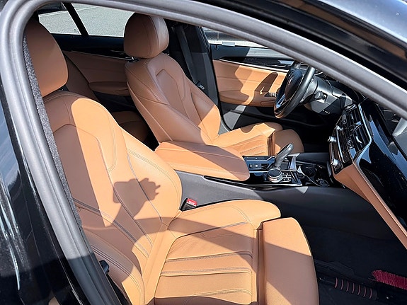 BMW 520d 9 of 13