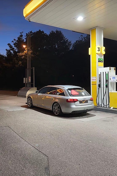Audi A4 6 of 6