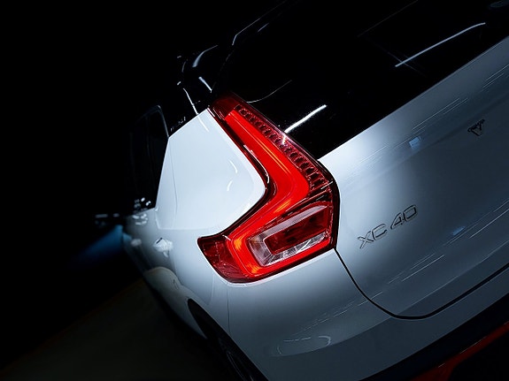 Volvo XC40 25 of 27